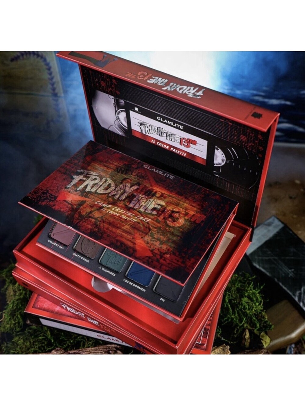 GLAMLITE FRIDAY THE 13TH  "CAMP CRYSTAL LAKE" EYESHADOW